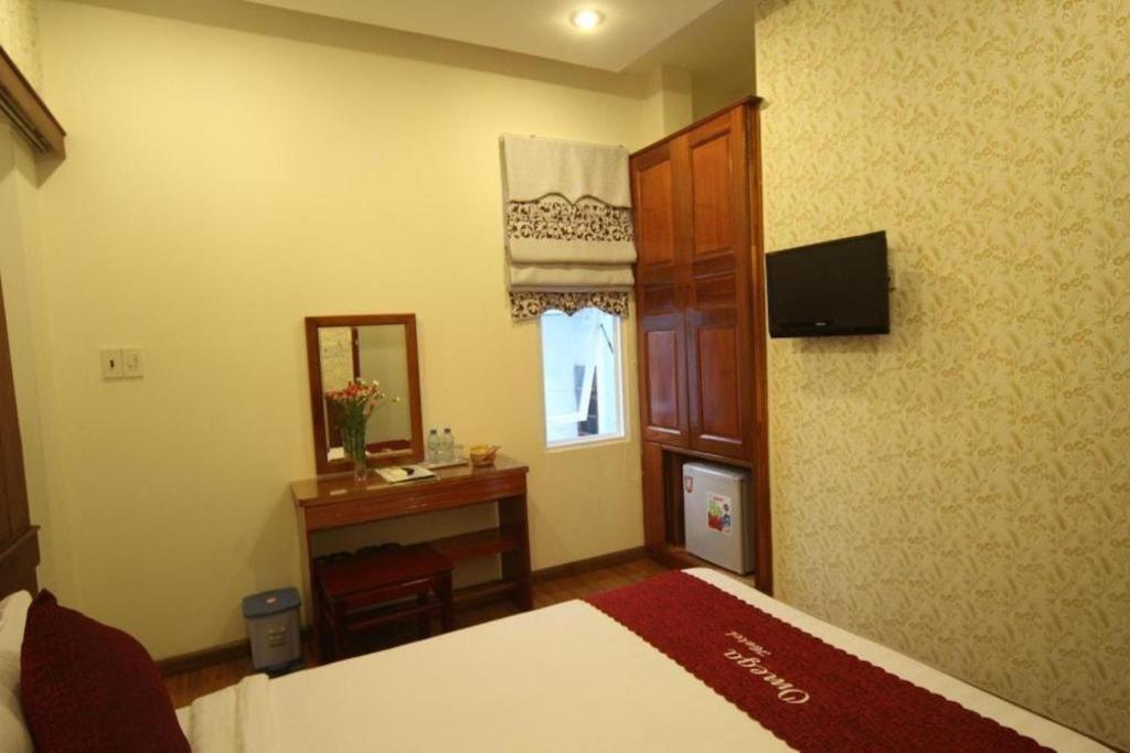 Omega Da Nang Beach Hotel Exterior photo