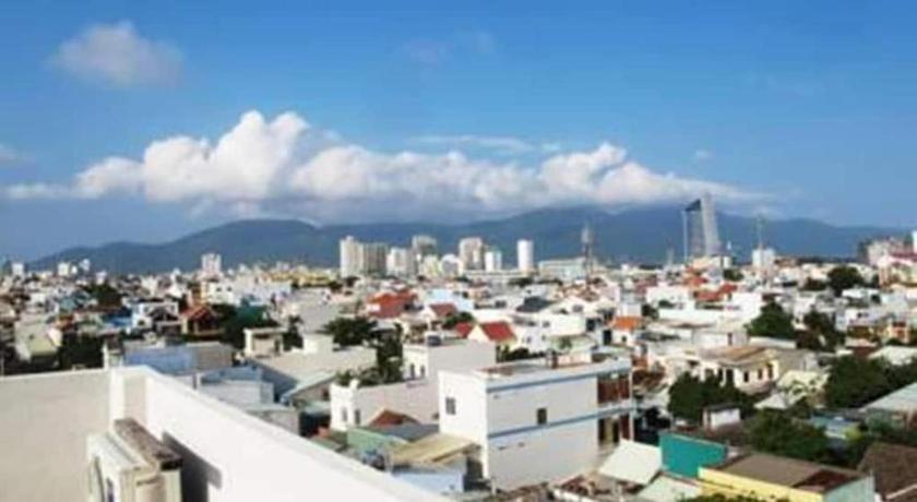Omega Da Nang Beach Hotel Exterior photo